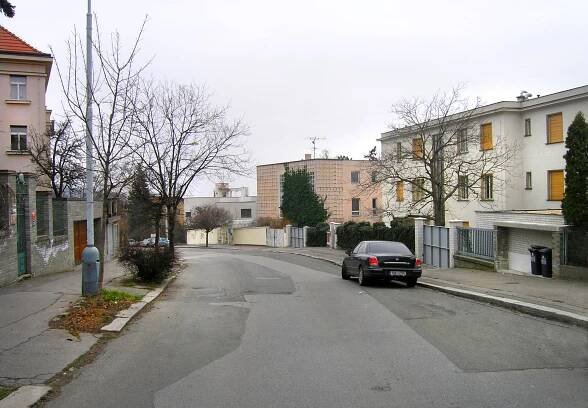 Soubor:Praha Smichov Mrazovka.jpg – Wikipedie
