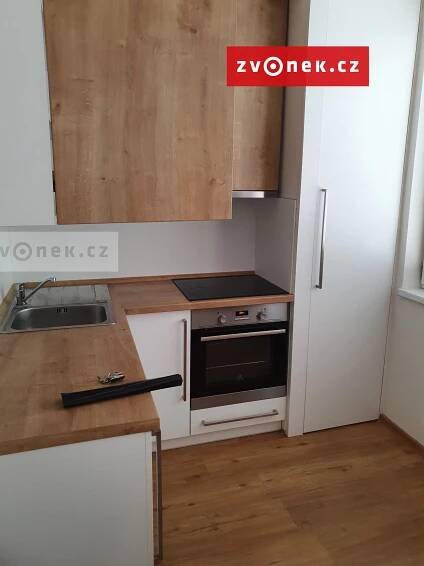 Pronájem Byt 2+1, Dlouhá, Zlín