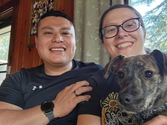 julio and wife and dog 800 x 600