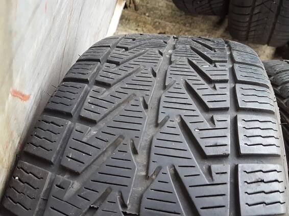 215/55r17 98V  VREDESTEIN WINTRAC XTREME  - Pneumatiky
