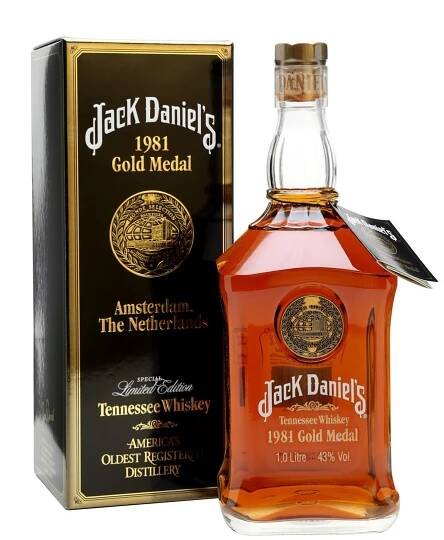 Aukce Jack Daniel's 1981 Gold Medal 1l 43% GB L.E.