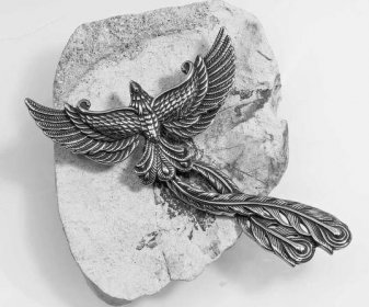 Výrazný mýtický šperk, přívěsek motiv bájného ptáka Fénixe