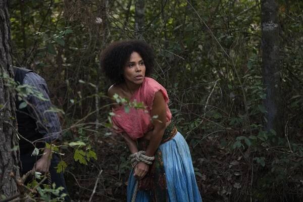 Underground - Auld Acquaintance - Z filmu - Amirah Vann