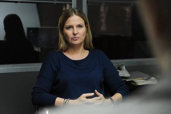 Die Chefin - Albtraum - Z filmu - Katharina Böhm
