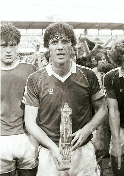 Jozef Chovanec slaví 60. narozeniny | FOTBAL.CZ