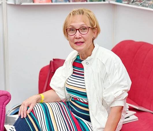 Milena Steinmasslová bere život s humorem. 