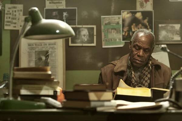 2047 - Sights of Death - Z filmu - Danny Glover