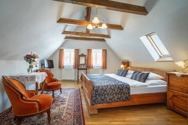Čtyřlůžkový pokoj Standard - Hotel přímo na Malé Straně