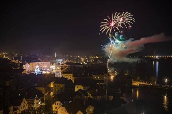 Hradec zakázal pyrotechniku na veřejnosti. Z nové vyhlášky ale jsou i výjimky