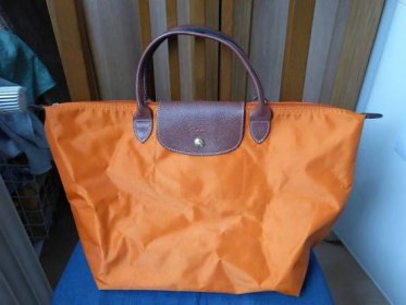 Longchamp - elegantní dámská menší taška kabelka - Dámské kabelky