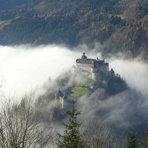 Werfen: Vstupenka na zámek Hohenwerfen | GetYourGuide