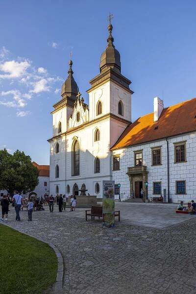 Program Noci kostelů na Třebíčsku: lidé mohou navštívit i nepřístupná místa