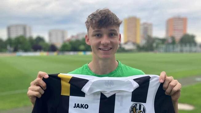 Osvědčená linka Chrudim - Hradec. Juliš s Votroky podepsal tříletý kontrakt