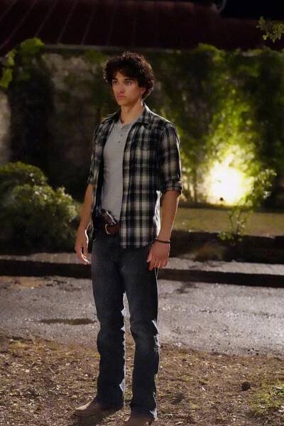 Walker - Season 1 - Defend the Ranch - Z filmu - Gavin Casalegno