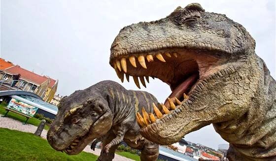 Dinopark na střeše nákupního centra Galerie Harfa