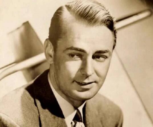 Alan Ladd Biography - Facts, Childhood, Family Life & Achievements