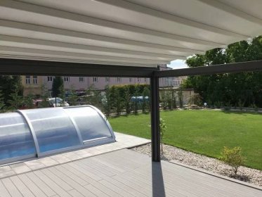Pergola Eva, okres Teplice | Atypy s.r.o. - dodáváme hliníkové pergoly se stahovací střechou (www.atypy.cz)