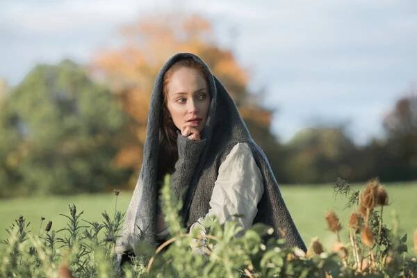 Cizinka - Na hradě Leoch - Z filmu - Lotte Verbeek