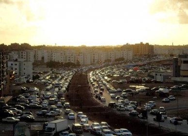 File:Traffic congestion in Al Bayda, Libya ..jpg - Wikimedia Commons