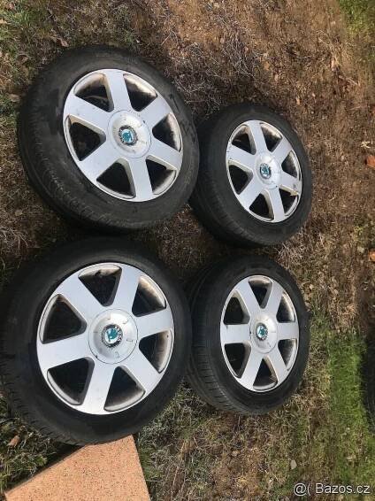 Alu kola 16” 5x112 Škoda a letní pneu 205/55/R16 - Beroun