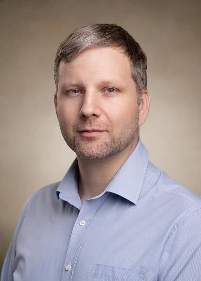 OGResearch Team Members - Tomas Motl, Partner