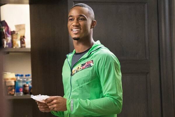 Survivor's Remorse - M.V.P. - Z filmu - Jessie T. Usher