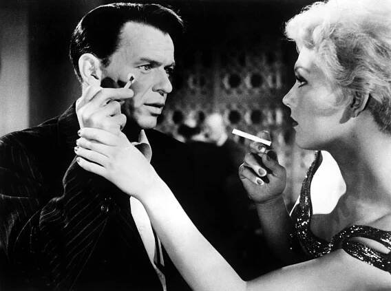 THE MAN WITH THE GOLDEN ARM, Frank Sinatra, Kim Novak, 1955,