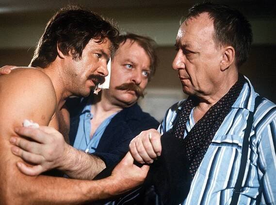 Místo činu - Smrt na stadionu - Z filmu - Götz George, Eberhard Feik, Ulrich Matschoss