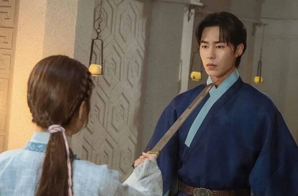 jung so min and lee jae wook in alchemy of souls kdrama
