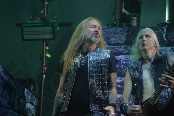 Sobotní dávka metalu na Masters of Rock. Vystoupili Hammerfall i Floor Jansen