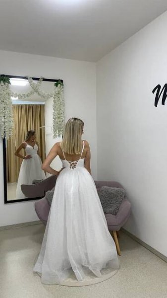 Společenské 2026 - Svatební salon Mona