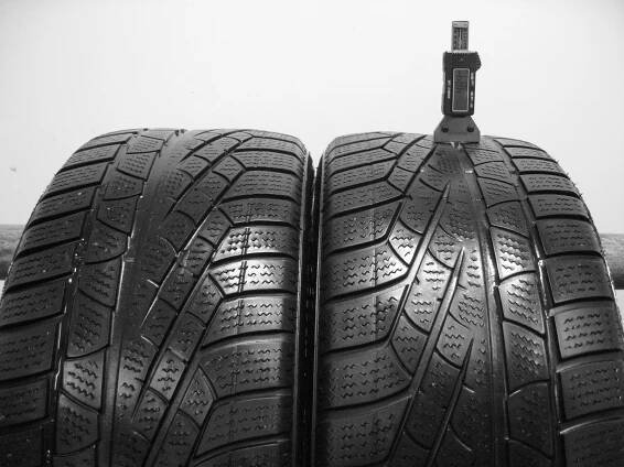 Použité-Pneu-Bazar - 235/45 R18 PIRELLI SOTTOZERO WINTER 240 4mm