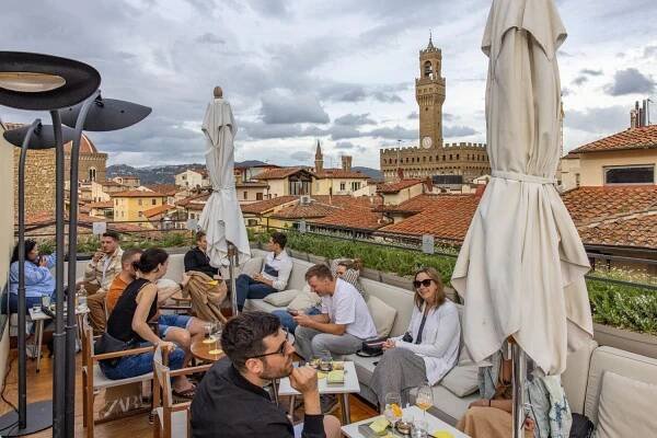 La Terrazza Rooftop Bar