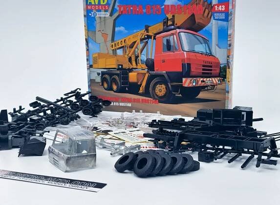 Tatra 815 UDS-114A KIT Stavebnice AVD 1:43
