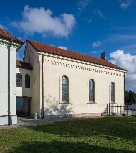 Židovská synagoga a škola Heřmanův Městec | Lokace | East Bohemia Film Office