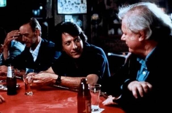 Dustin Hoffman and Charles Durning in Tootsie (1982)