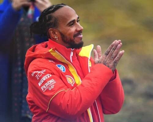 Hamiltonova červená kapitola: Burácející comeback legendy, která chce přepsat dějiny