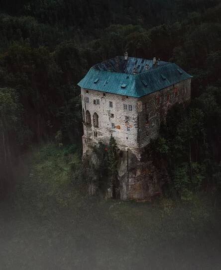 Hrad Houska :: Okolí Liberce