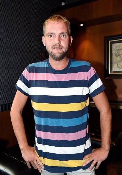 Libor Bouček se na to trápení a ponižování už nemůže dívat!