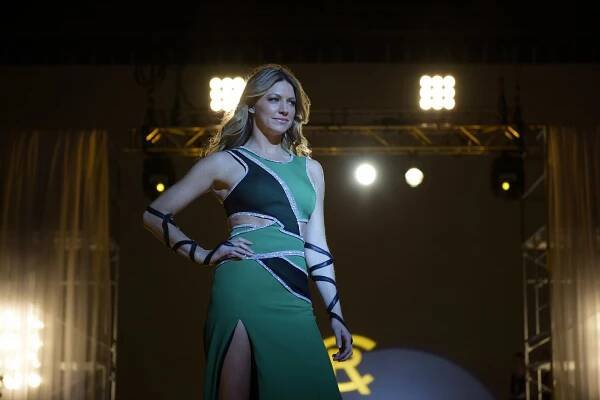 Mistresses - Odd Couples - Z filmu - Jes Macallan