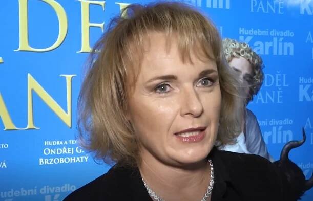 Obětavá dcera Barbora Munzarová upřímně o náročné péči o rodiče: "Čtyřikrát denně jsem je přebalovala" - Zivot