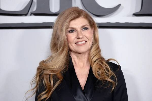 Seznam tajných přání - Z akcí - The Life List premiere at The Paris Theater on March 25, 2025 in New York City - Connie Britton