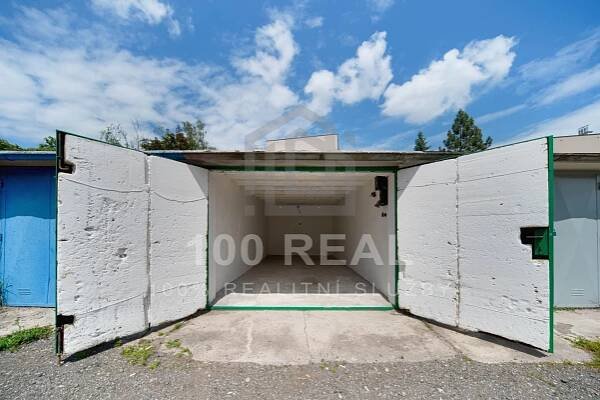 Garáž k pronájmu - Mrštíkova ulice, Hradec Králové | 100real, s.r.o. | 100% realitní služby