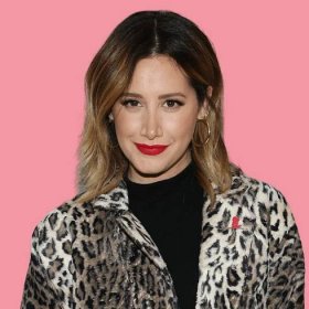 Ashley Tisdale Recreates Her High School Musical Performance to "Brighten Your Day"