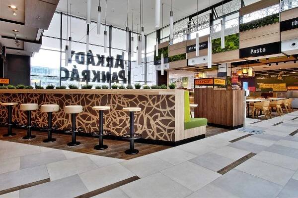 Arkády Pankrác - Umbau des Food Courts, Prag - Venkovanka