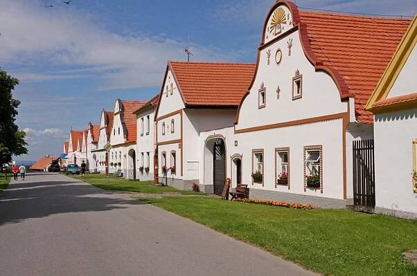 Holašovice-skvost vidieckeho baroka