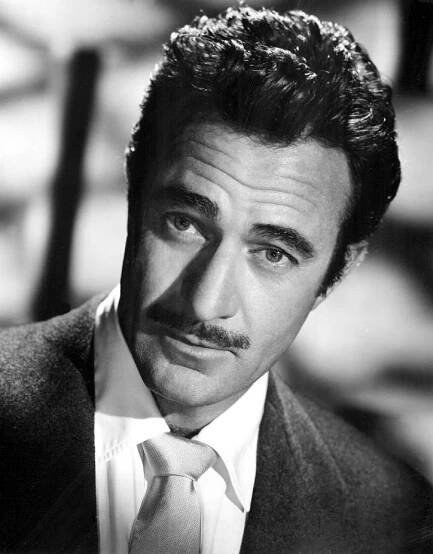 Gilbert Roland - Wikipedia