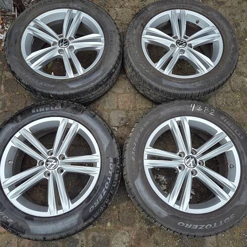 18'' VW TIGUAN 2 SKODA KODIAQ Q3 Seat TARRACO FR TERRAMAR 235/55 R18