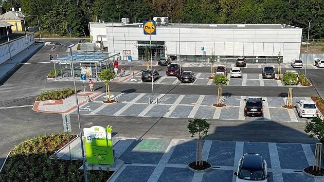 Na Šibeníku otevřel nový Lidl, v areálu se chystají další stavby