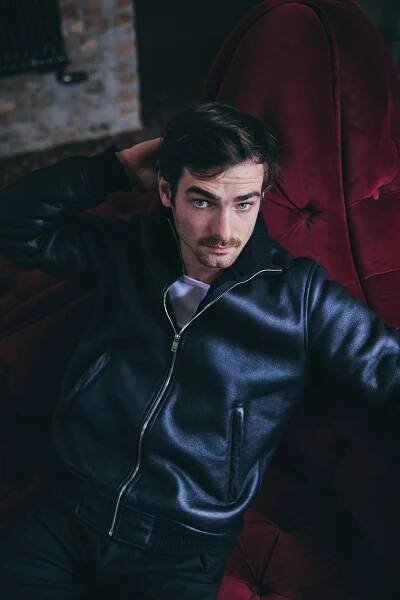 Aaron Hilmer - NILS SCHWARZ PHOTOGRAPHY